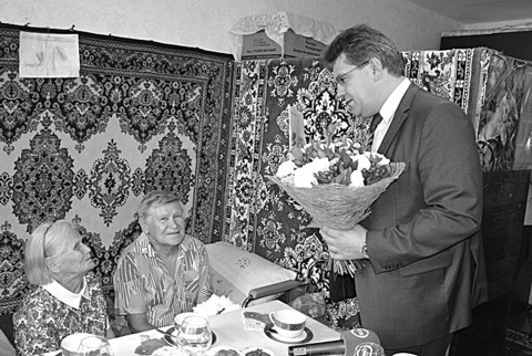 Две версии одного торжества