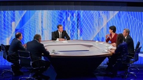 Медведев назвал «выстраданной» пенсионную реформу