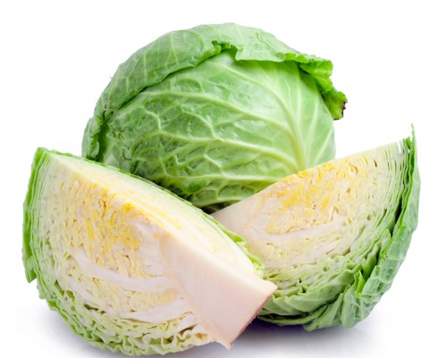 Почему пожилым надо есть белокочанную капусту