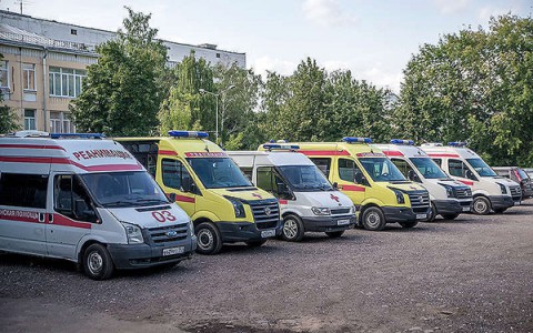 За перевозку больных в ответе минздрав