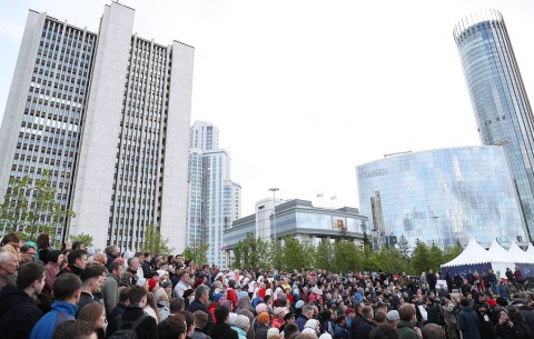 Опрос по храму в Екатеринбурге перенесут?