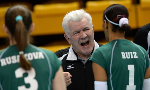 Что произошло с тренером "Уралочки"?