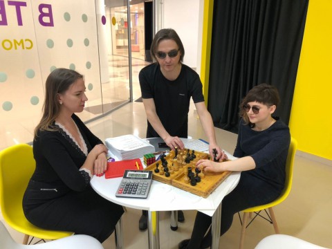 Мир незрячих людей - какой он?