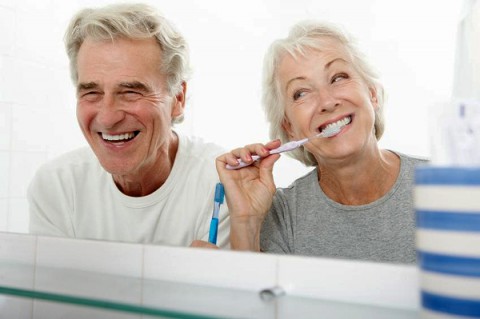 Уход за зубами: советы врача