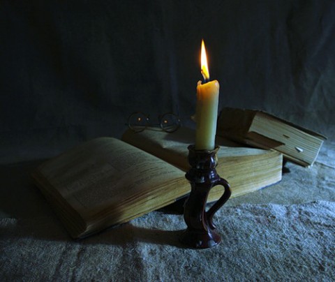 В час ночной я пишу эти строки... В час ночной я пишу эти строки...