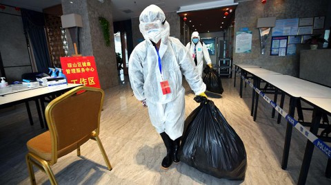 Когда закончится вспышка коронавируса