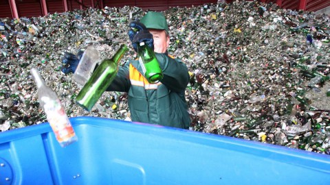 Торговые сети обяжут принимать бутылки?