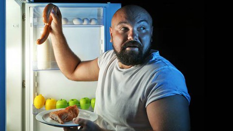 Ученые рассказали, как продлить жизнь с помощью еды