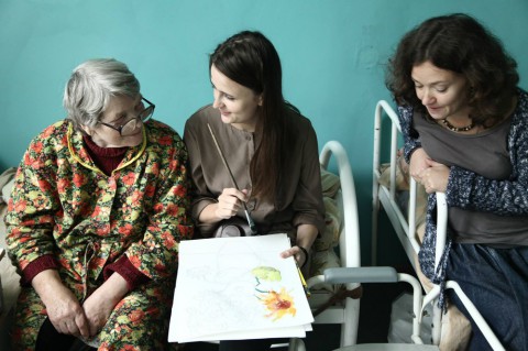 ​«Принес бабульке хлеба, и уже - волонтер?»