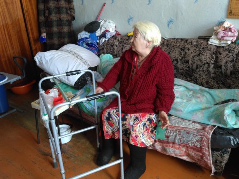 Они каждый день спасают стариков