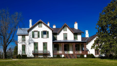 В Свердловской области резко подорожала сотки земли