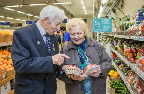 Чем выше цены, тем легче корзинки: продуктовая корзина пенсионера