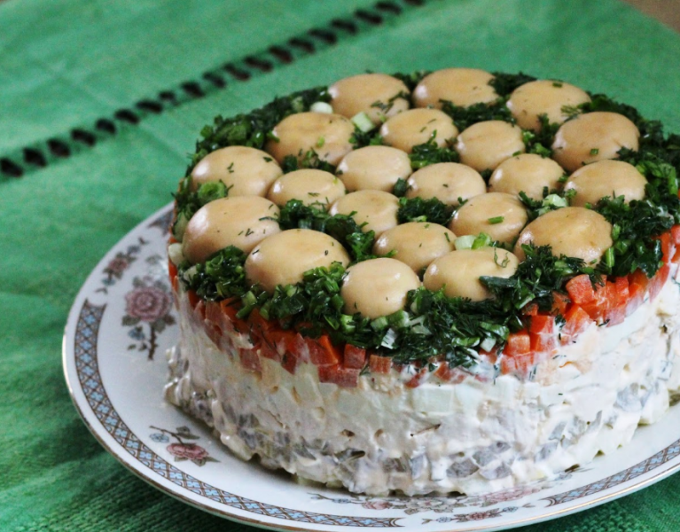 Салат "Грибная поляна"