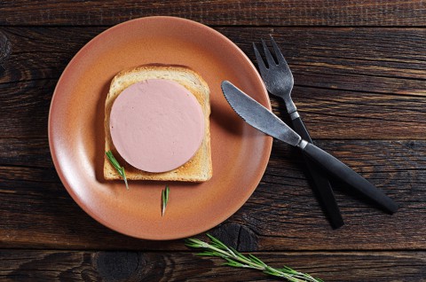 Какие сорта колбасы наименее вредны?