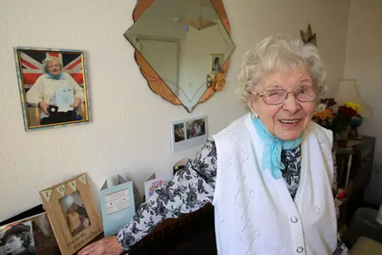 Долгожительница назвала своим секретом особую каплю в чае