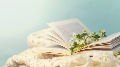 Объявлен конкурс чтецов 60+ «ВДОХновение Уралом». 0+