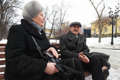 Названа сумма, нужная для индексации пенсий работающих пенсионеров