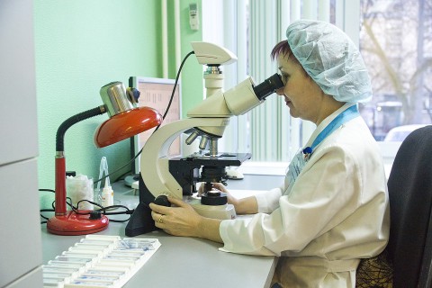 Пожилых предупредили о риске кишечной инфекции!