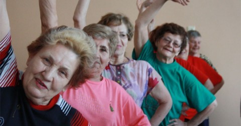 Старшее поколение пригласили в Школу здоровья!