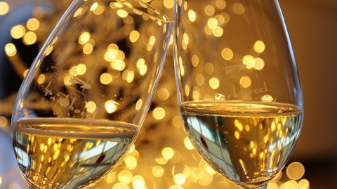 Каким напиткам отдать предпочтение в новогоднюю ночь