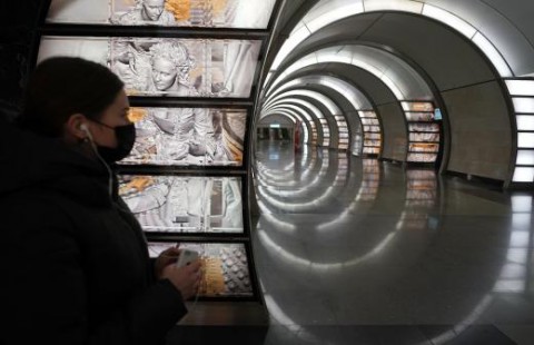 ​ Путин обсудил с вирусологами сокращение нерабочих дней