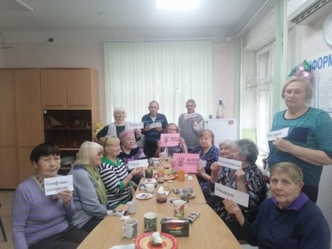 Пенсионеры Среднеуральска повысили правовую грамотность в ходе интеллектуальной игры