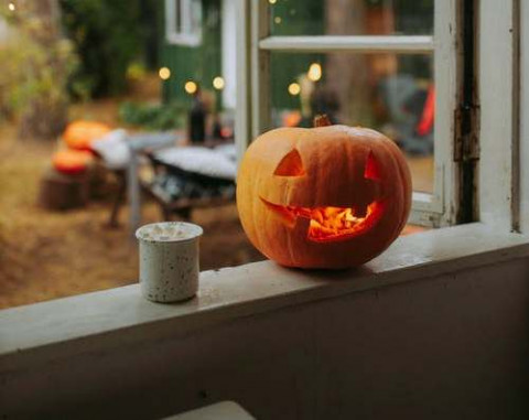 ​"Наравне со взрослыми". О недетских забавах малышей 40-50 гг.