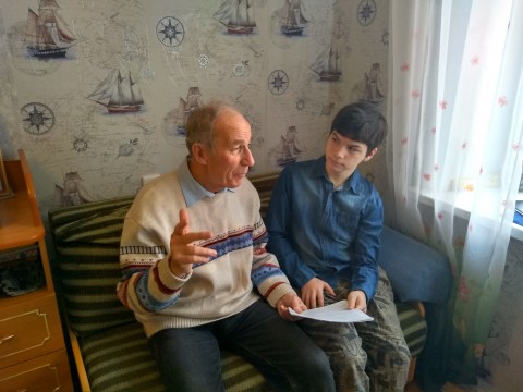 ​«Дед, кто такие комсомольцы?»