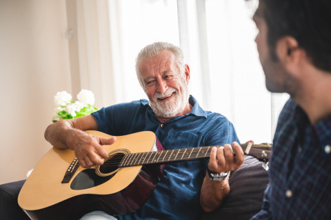 ​Внимание, конкурс:  Финансы поют… частушки!