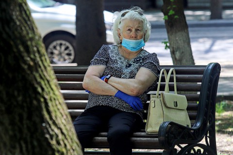 В Подмосковье отменяют режим самоизоляции для людей старше 65 лет