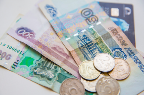 Пожилым льготникам помогут с проездом за рубеж?