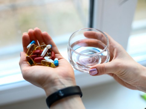 Доктор Мясников разоблачил «бредовую» схему лечения COVID-19