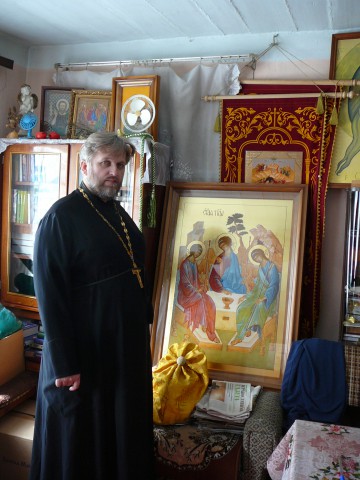 Он приносит людям счастье и покой