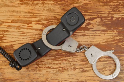 Накажи лжетеррориста рублем!