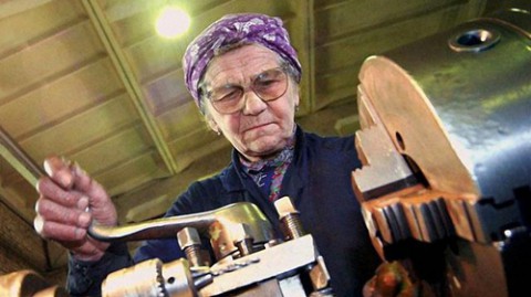 Пенсионеры всегда найдут себе работу