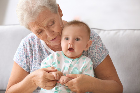 "Мы не обязаны заниматься внуками!": ​мнения пенсионеров разошлись