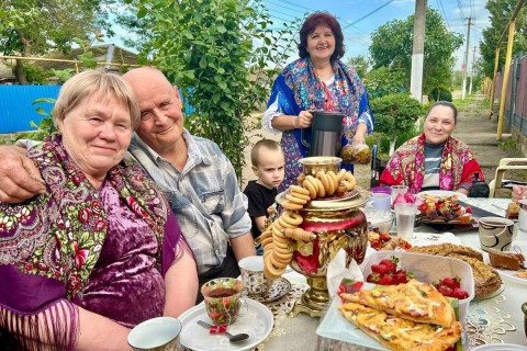 Добрососедство: стали друг другу своими Добрососедство: стали друг другу своими