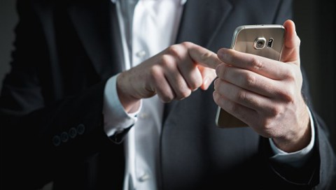 Россиянам пообещали электронные паспорта