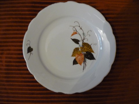 Продам сервиз столовый на 6 персон Продам сервиз столовый на 6 персон