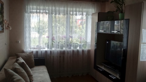 Продам 1-к квартиру г. Артемовский